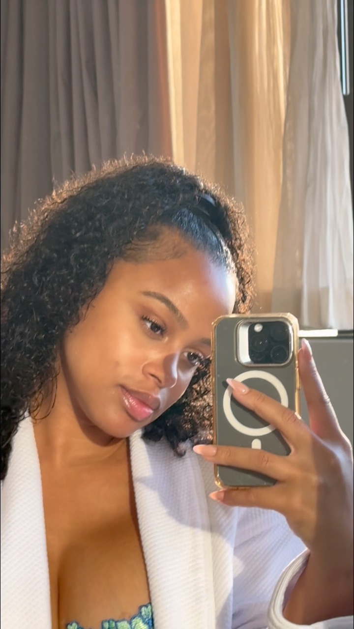 Kiyomi Leslie - Kiyomi Leslie added a new photo — in