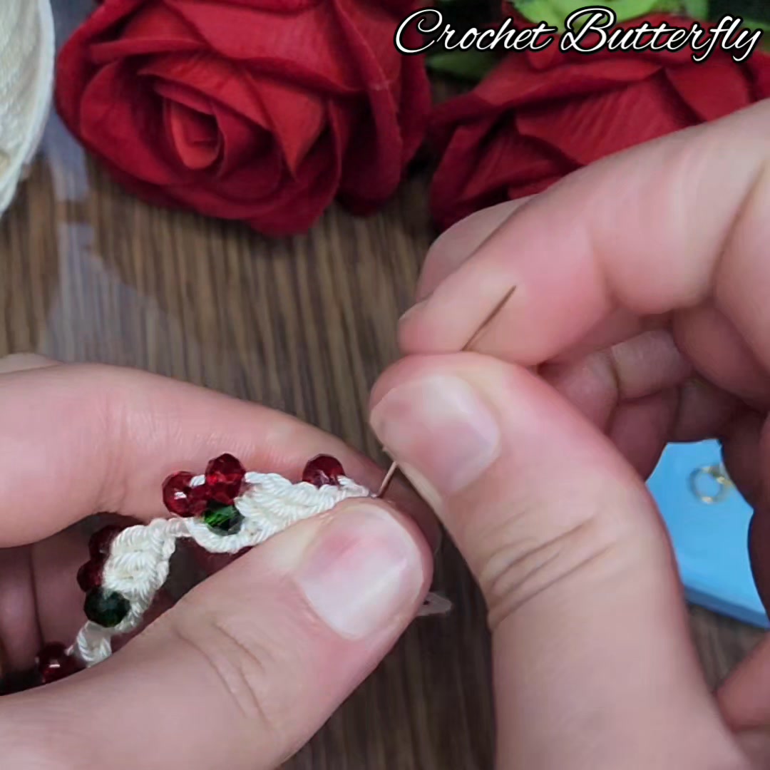 Amazing😍 crochet bracelet idea🍒🍒 for beginners 🧶🧶#crochet #accessories ...