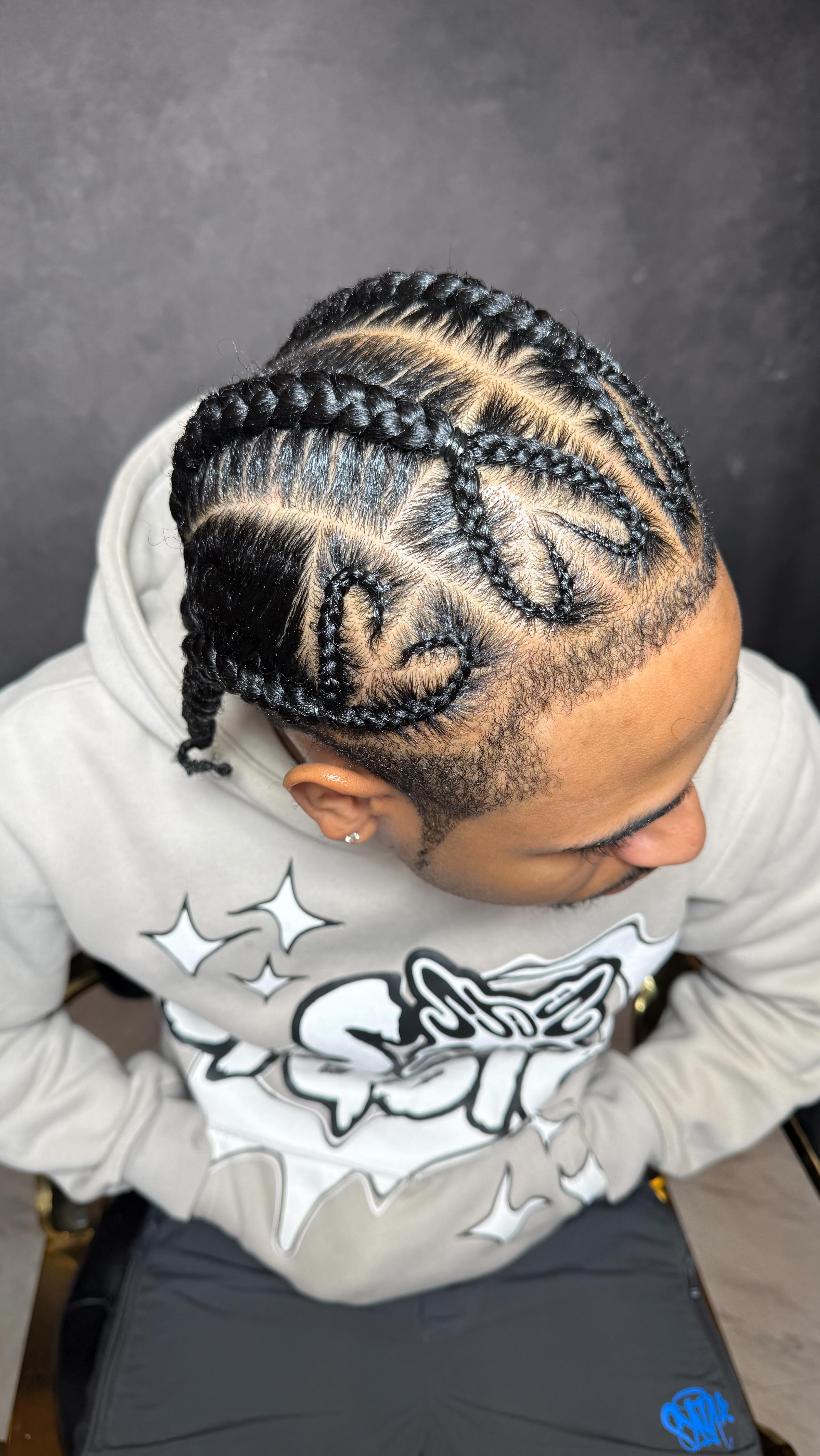 BE HONEST… WOULD YOU WEAR THIS? ️‍🔥 Heart design cornrows on natural ...