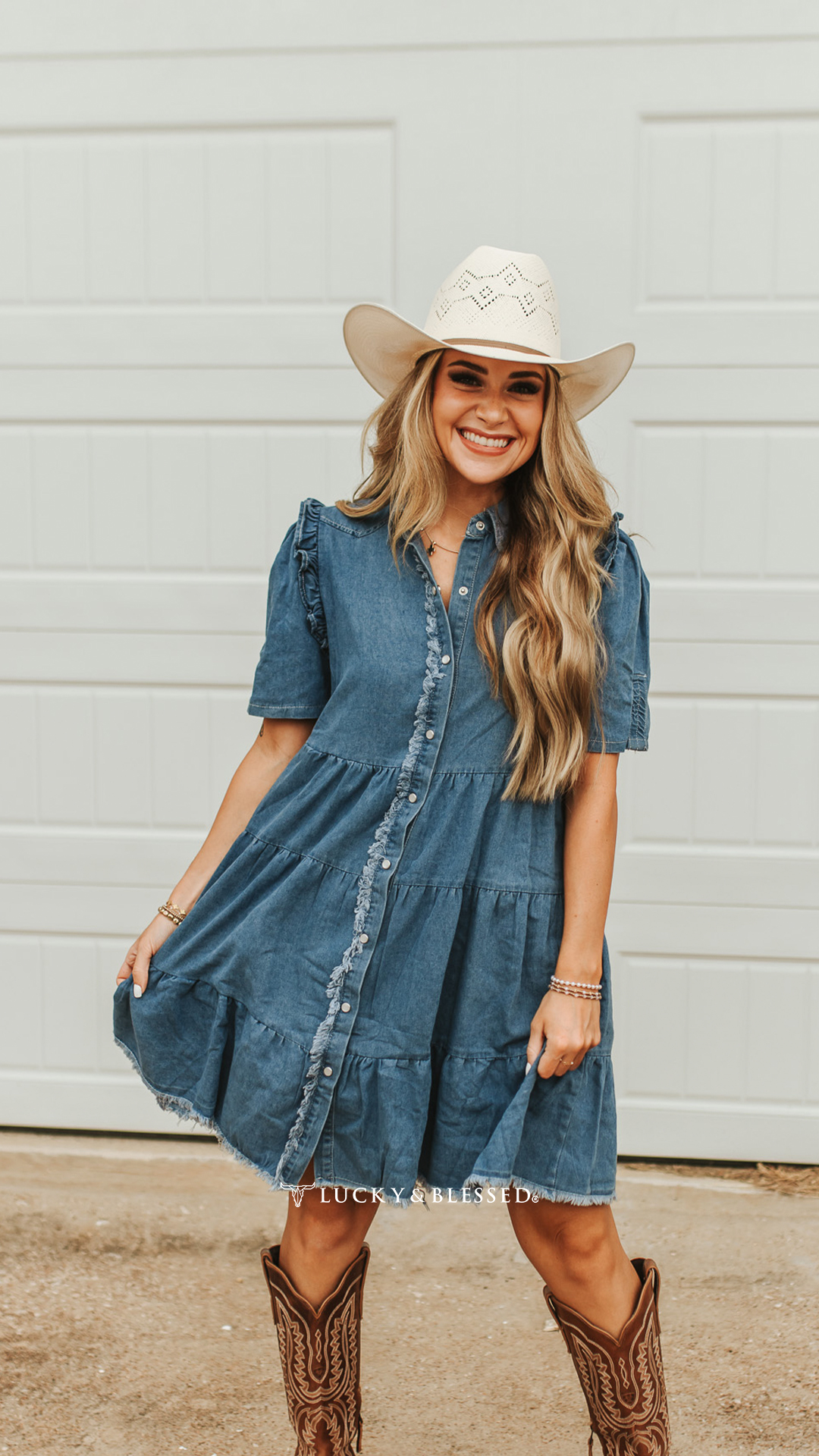 tencel denim dress Mid Wash Frayed Hem Ruffle Puff Short Sleeve Side Pocket , •, Tencel denim dress, relaxed fit for effortless western days. Shop now, •, Product code: DR746-MW, •, #Luckyandblessed Plus Size Cowl Neck Short DustyBlue (Blue) Inseam:36 Side pockets keep it