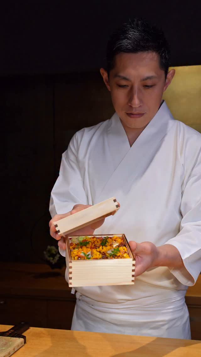 Get takeout from Osaka's number one-ranked sushi restaurant