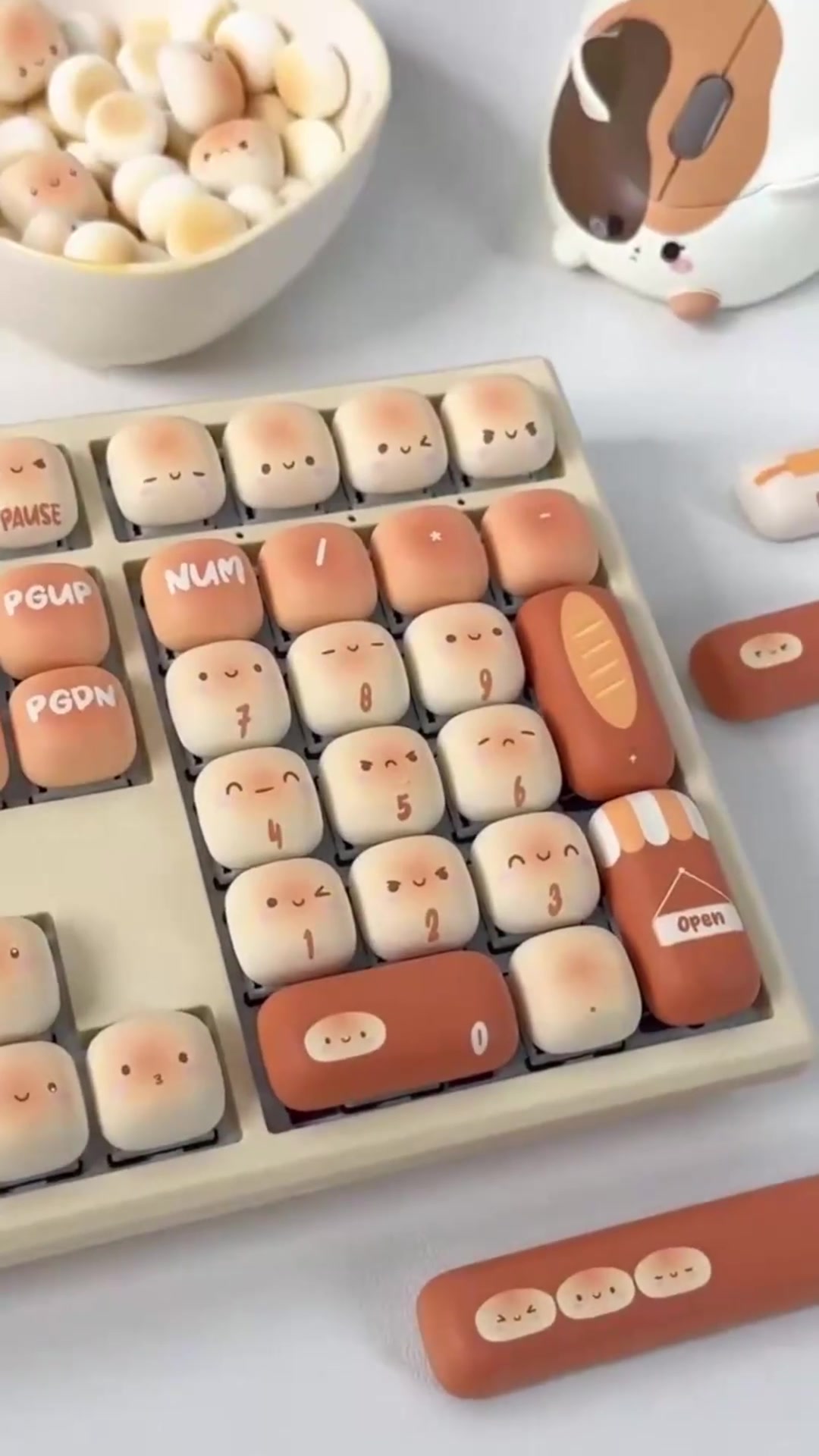 Your keyboard can be this cute 🐰✨ Welcome to MonsGeek MG108B Bun
