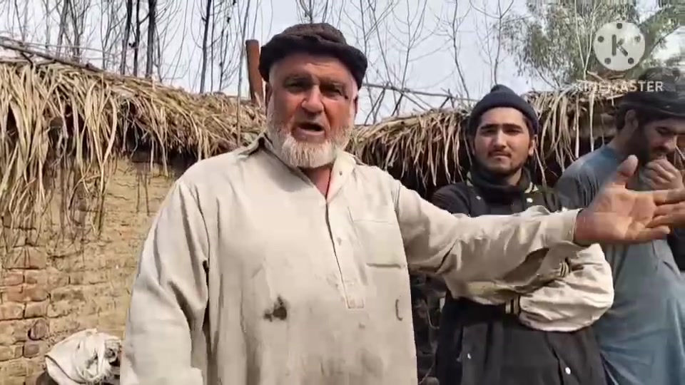 عمرزی چارسده کښې د پى ټى آٸى ايم پى اے خورشيد له خوا په غريب موسى خان ...