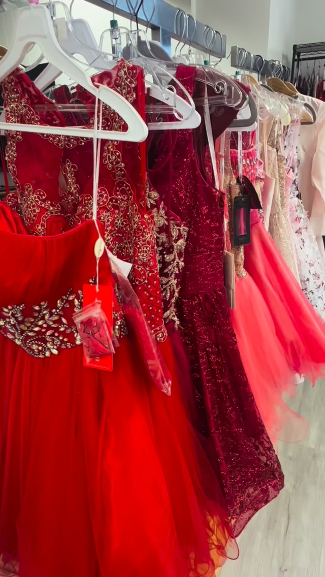 30% off short formal and casual dresses starting today through September 30th. Come find the perfect homecoming dress 🤩 sale is available in store and online! #homecoming #formaldress #prom 