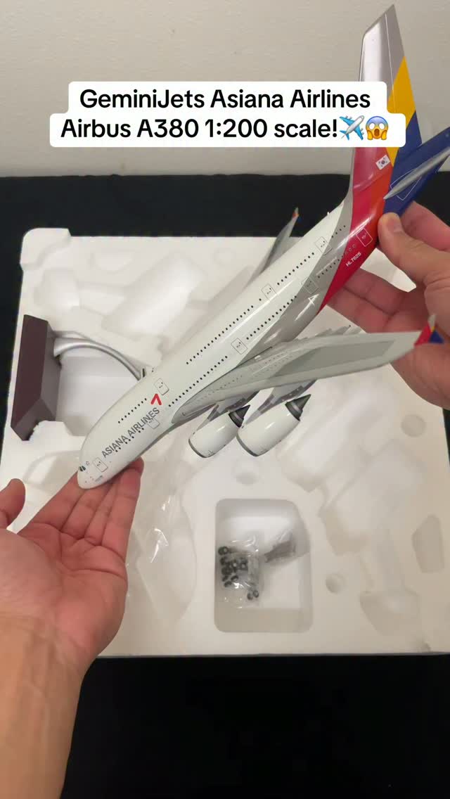 GeminiJets Asiana Airlines Airbus A380 1:200 scale