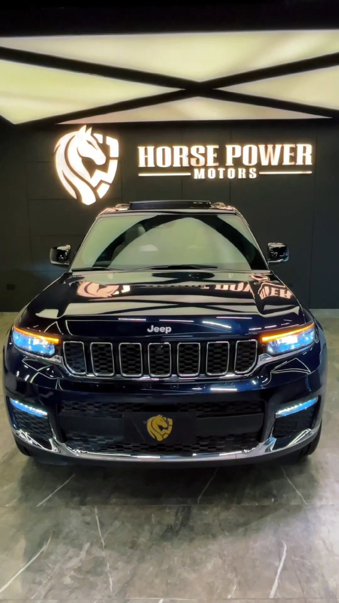 Grand Cherokee SUV Grand Cherokee — Power and luxury in every