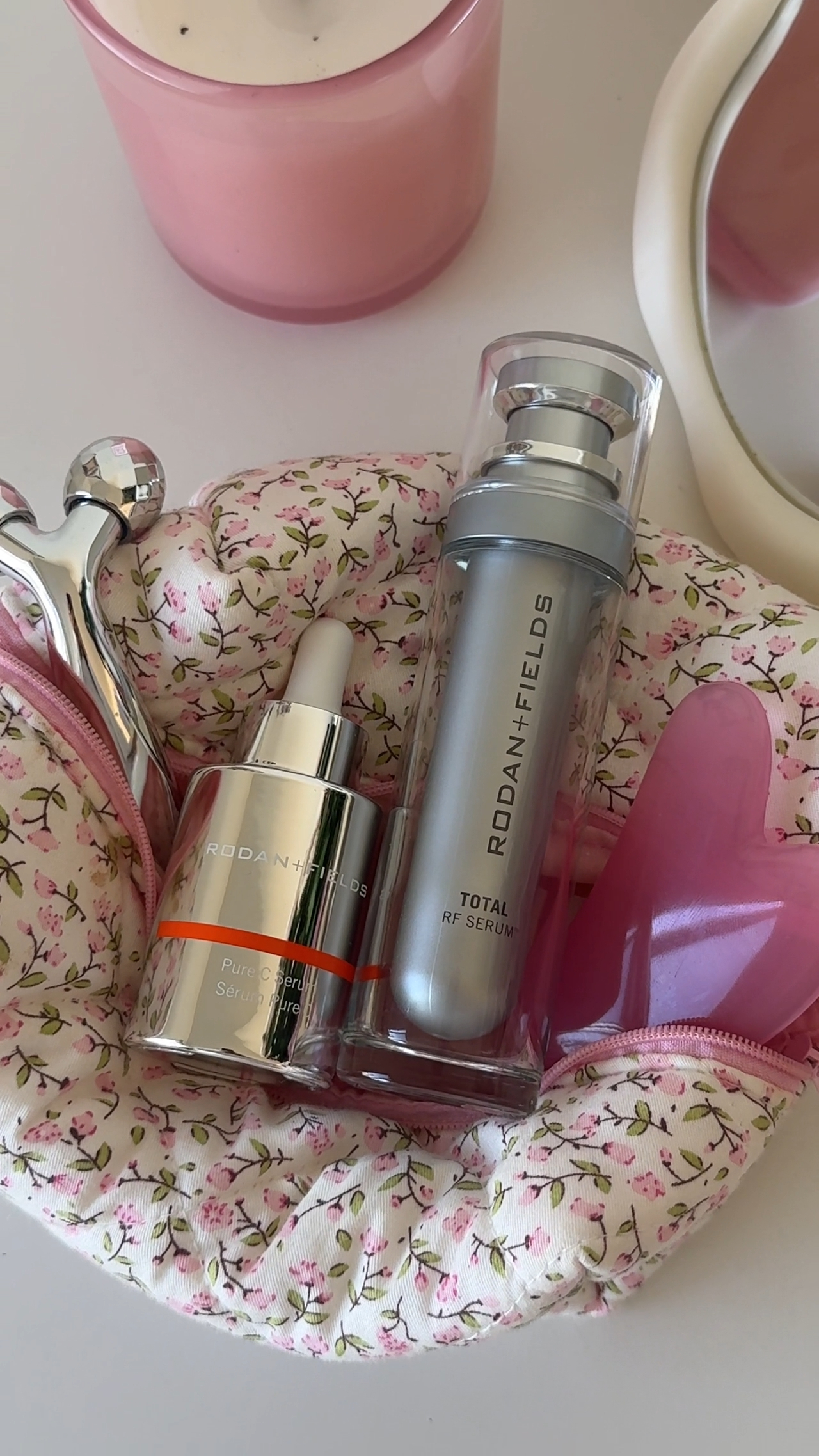 Dehydrated skin, meet your match 💦 Active Hydration Serum boosts
