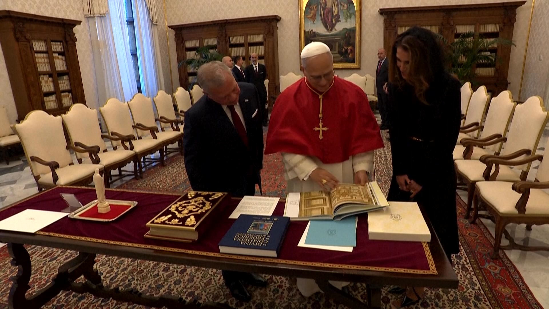 POPE LEO XIV MEETS WITH KING ABDULLAH II OF JORDAN Pope Leo XIV ...