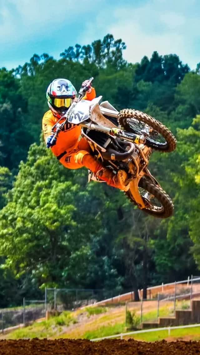 Noel Hall (@noel.hall.93191) • Facebook