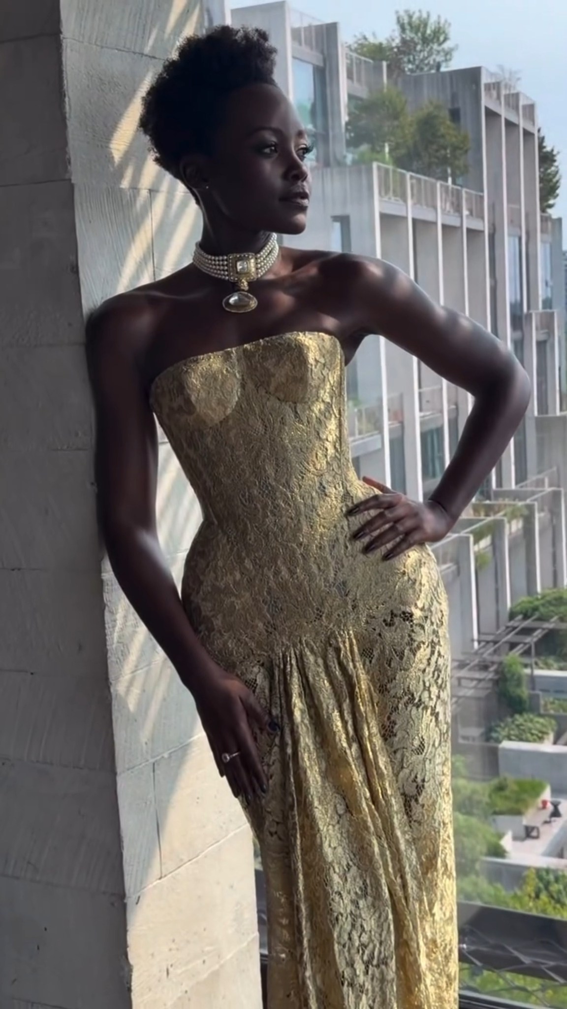 lupita nyong'o gold dress Nyong’o looked every inch a golden goddess in Nicholas Oakwell Couture styled with Sabyasachi jewels. | Red Carpet Fashion Awards lupita nyong'o model