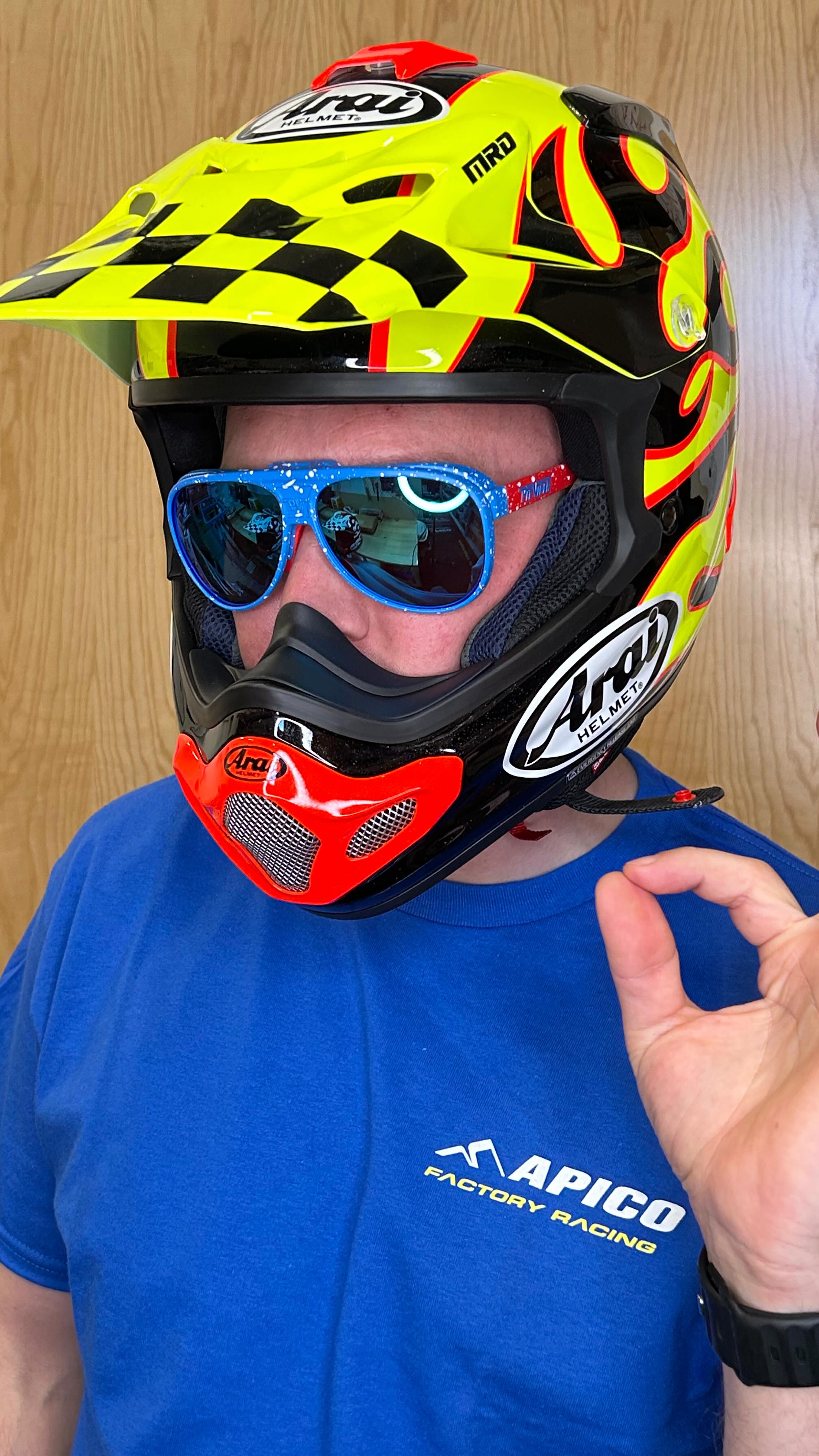 The new Arai MX-V Evo Jump Helmet has landed 🔥🔥 Comment below