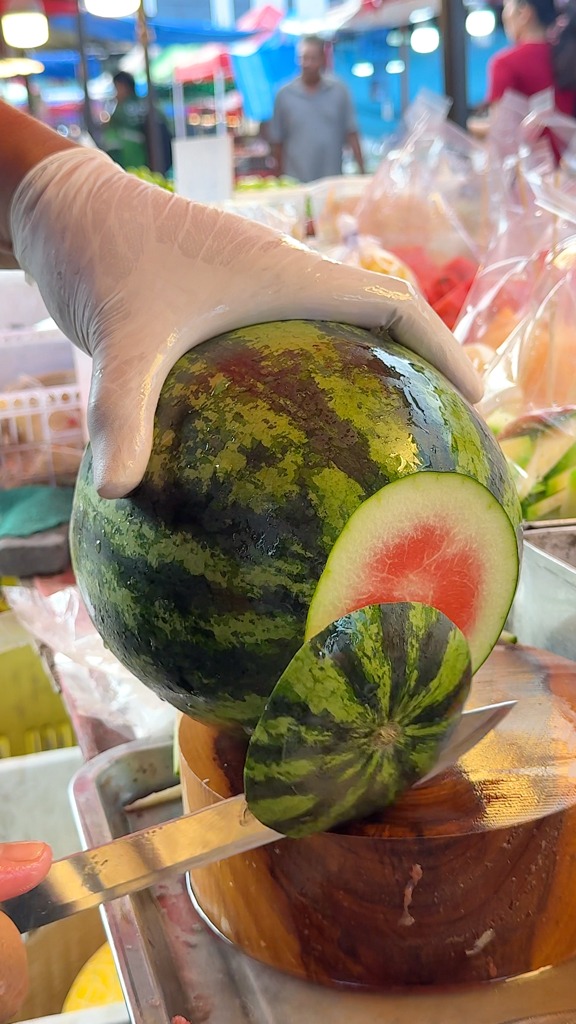 Super Fast Watermelon Cutting Skill! 📍Location V Market in Bangkok 💰 ...