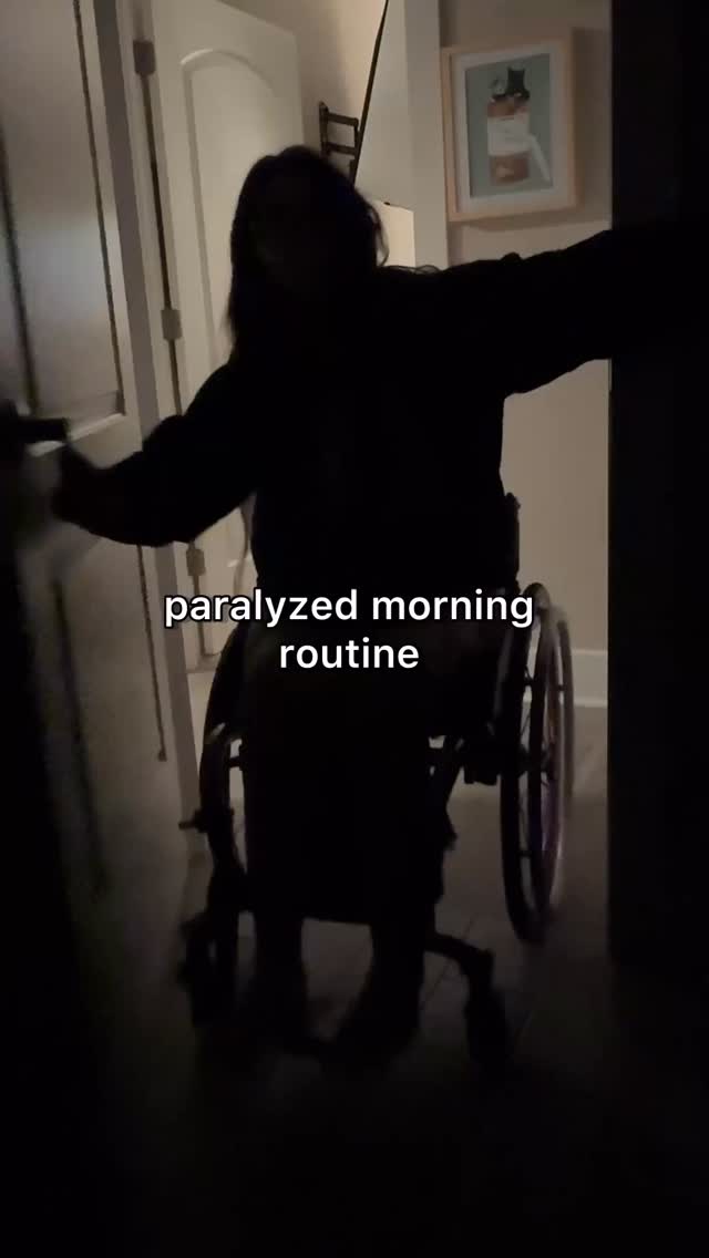 GOOD MORNING 😇♿️ this is actually the longest morning routine ever but ...