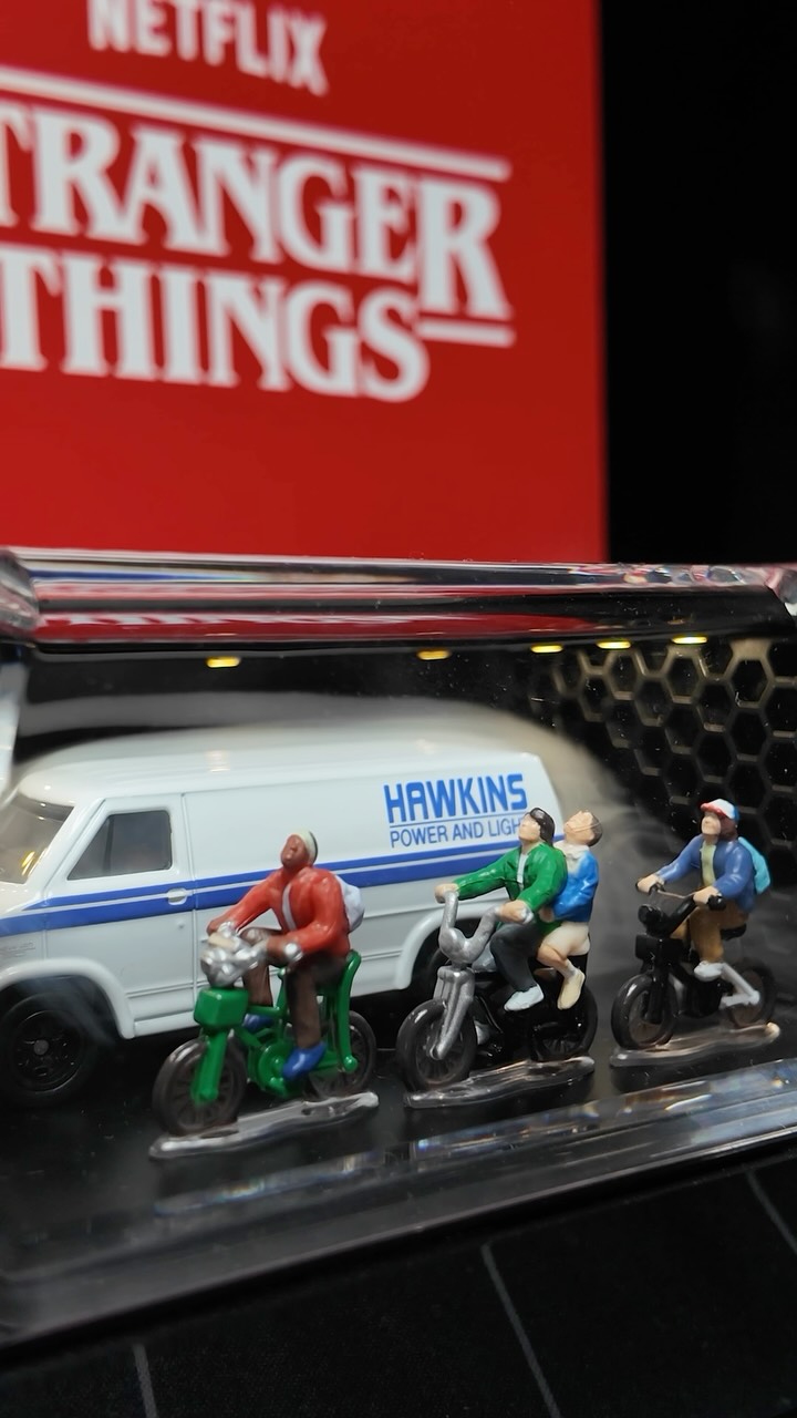 Hot Wheels x Stranger Things ‚83 Chevy Van 10th Anniversary