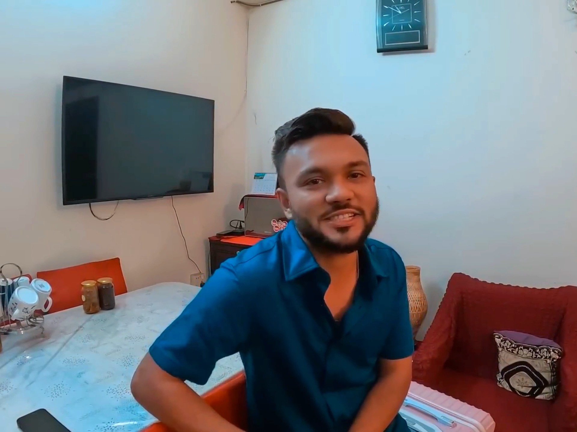 বিপদ সাথে নিয়ে চলে এলাম চায়না😒 | Swag Chacchu Vloger | Facebook