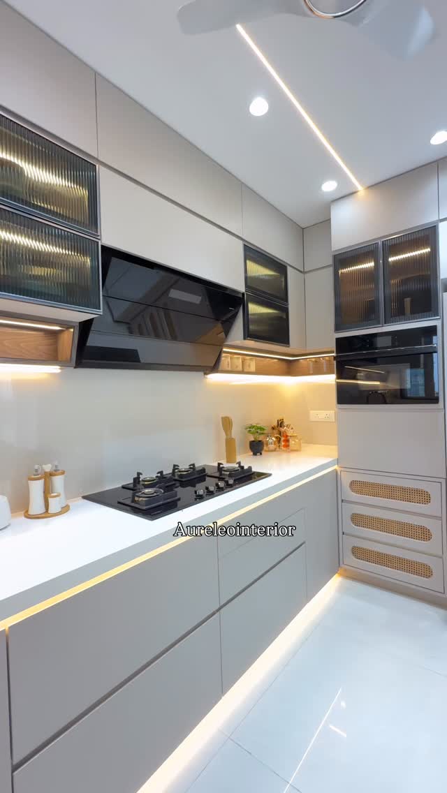 Beautiful kitchen Design 😇 #kitchendesignideas #kitchendecor # ...