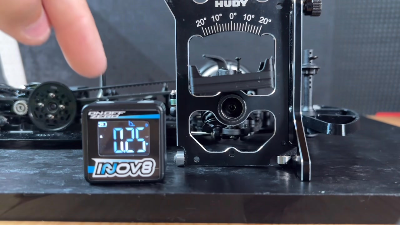 🎥QUICK NEWSFEED🎥 Just check out how to use the new Digital Caster Gauge ...