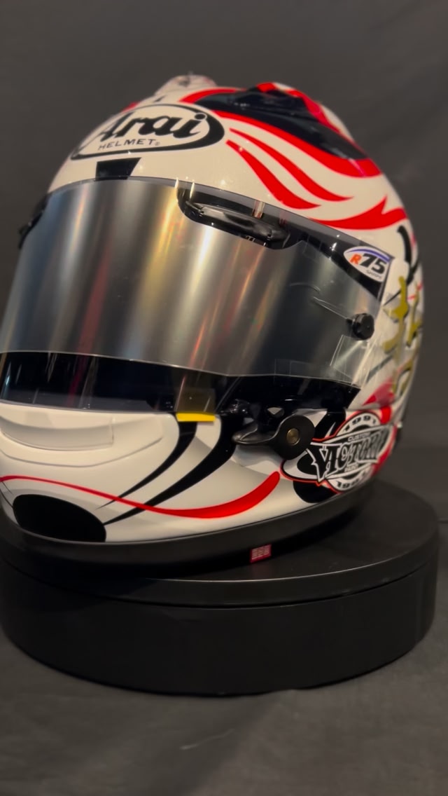 全日本ロードレースST600に出場の藤田哲弥選手のヘルメット♠️ お