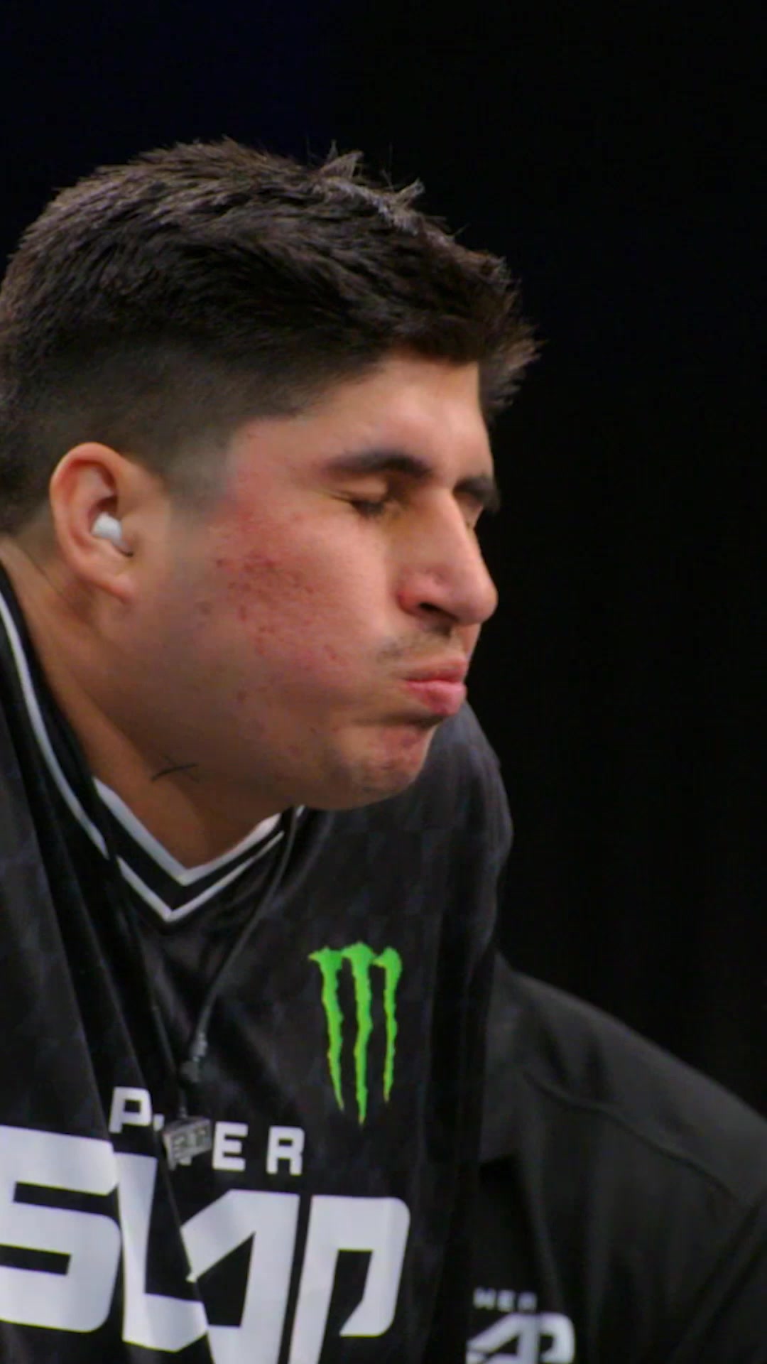 These strikers weren't fazed by these slaps 🍽️ [ Tune into Ep 5 THIS ...