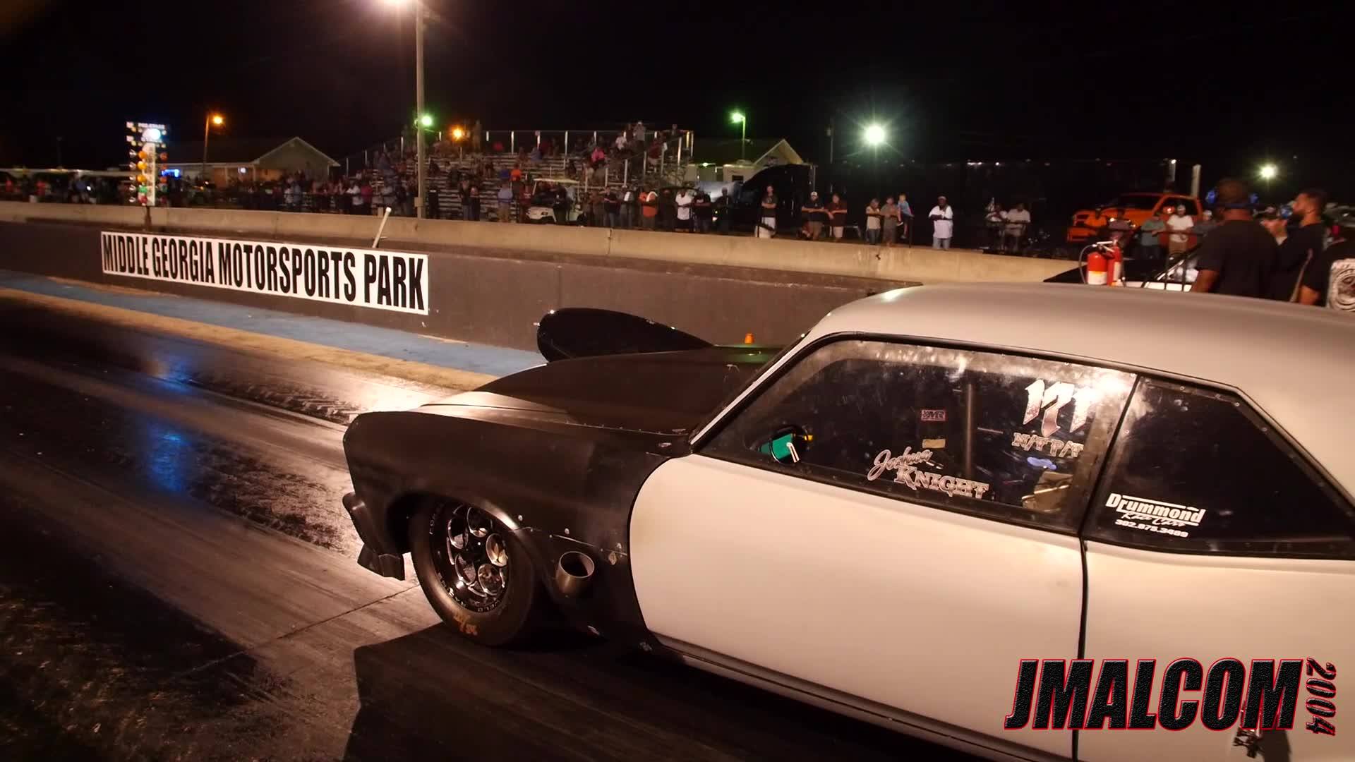 This thing is simply sick and moving! The small block game is serious ...