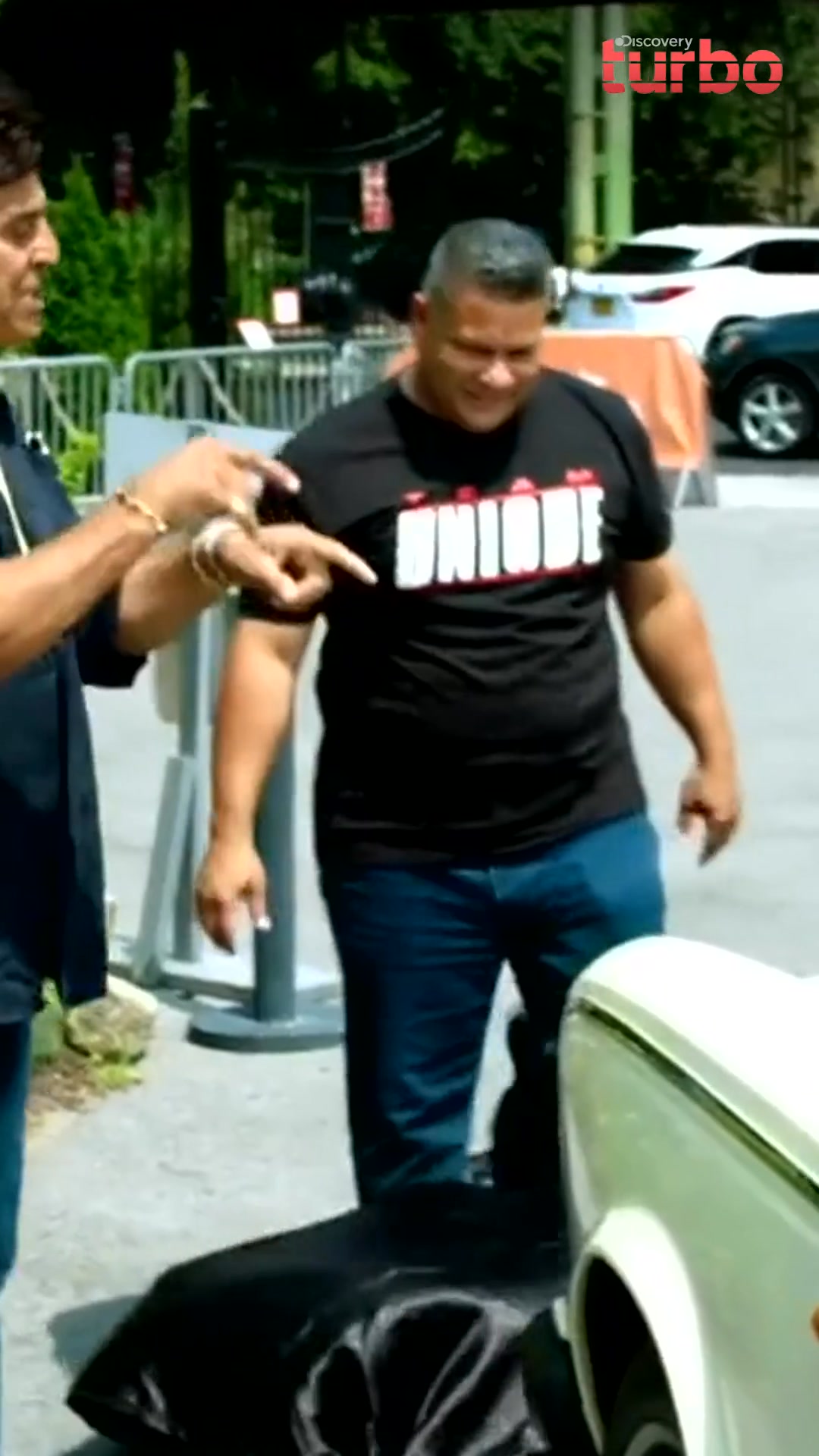 🔥🚘 Will Castro transforma los vehículos de celebridades como Erik ...