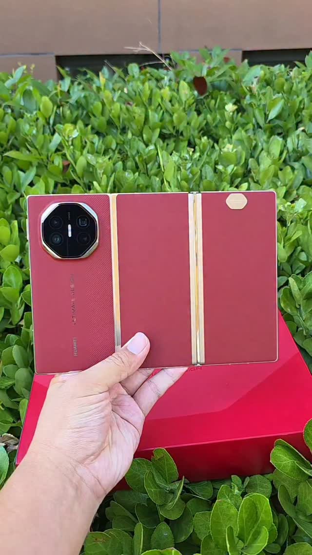 Huawei Mate XTS, Chinese version, 512MB, red, brand new, activated