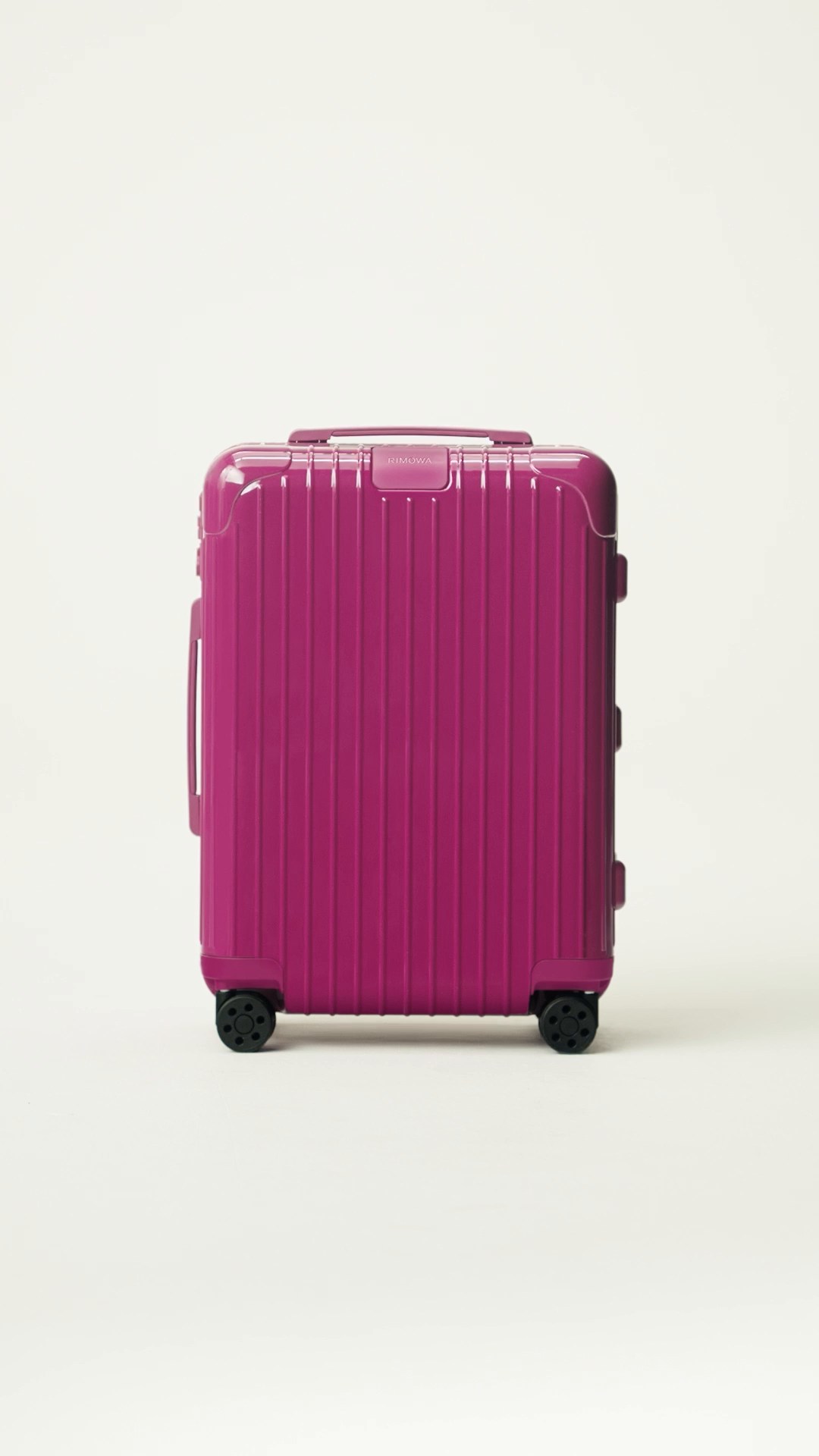 RIMOWA - A new take on an original – the RIMOWA Original Check-In