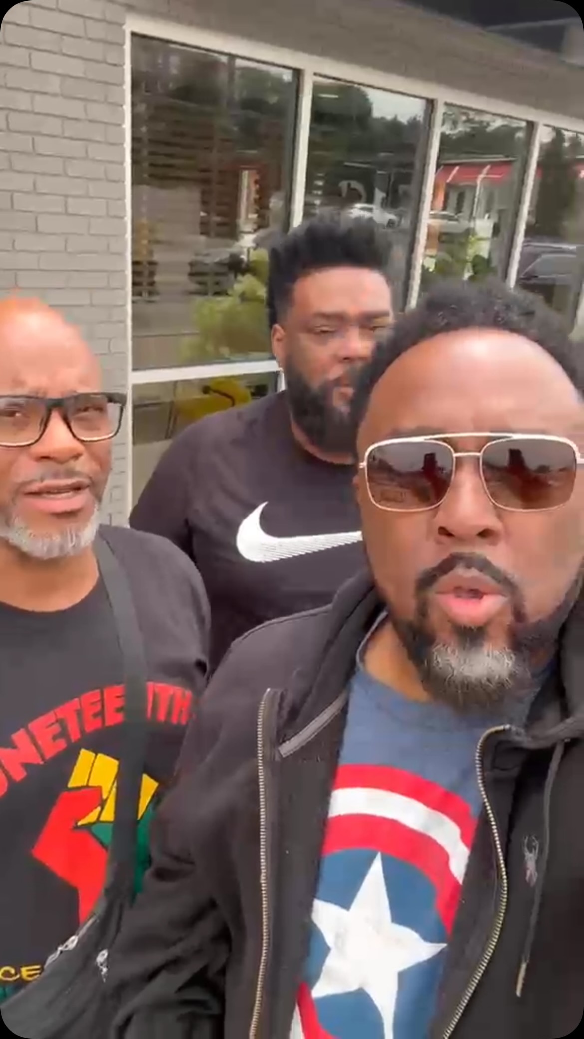 Naturally 7 (@naturally7) • Facebook