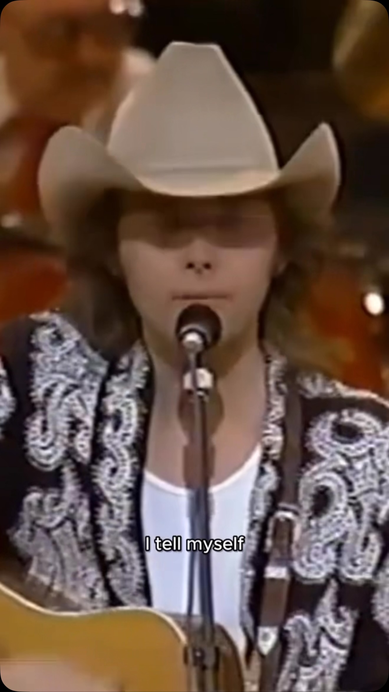 dwight yoakam she wore red dresses Dwight Yoakam's Buena Noches From