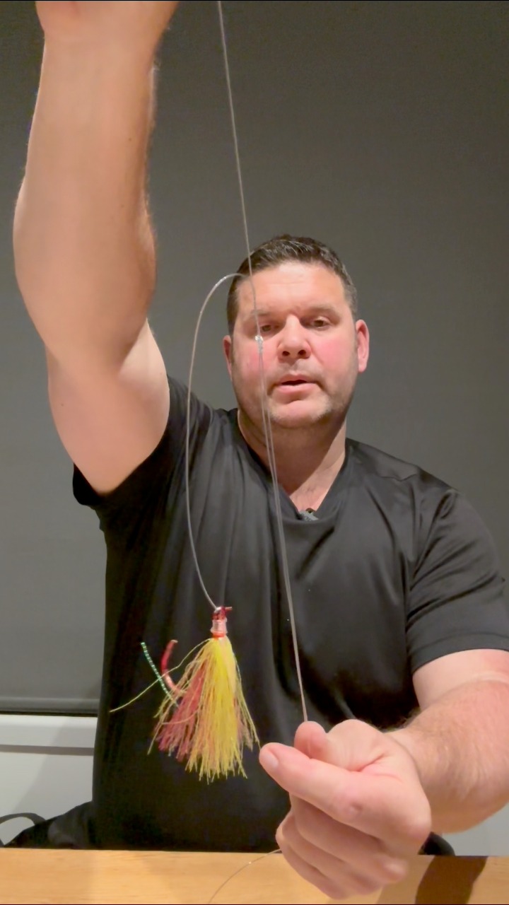 Ever wondered what knot makes those hooks branch out off the mainline ...