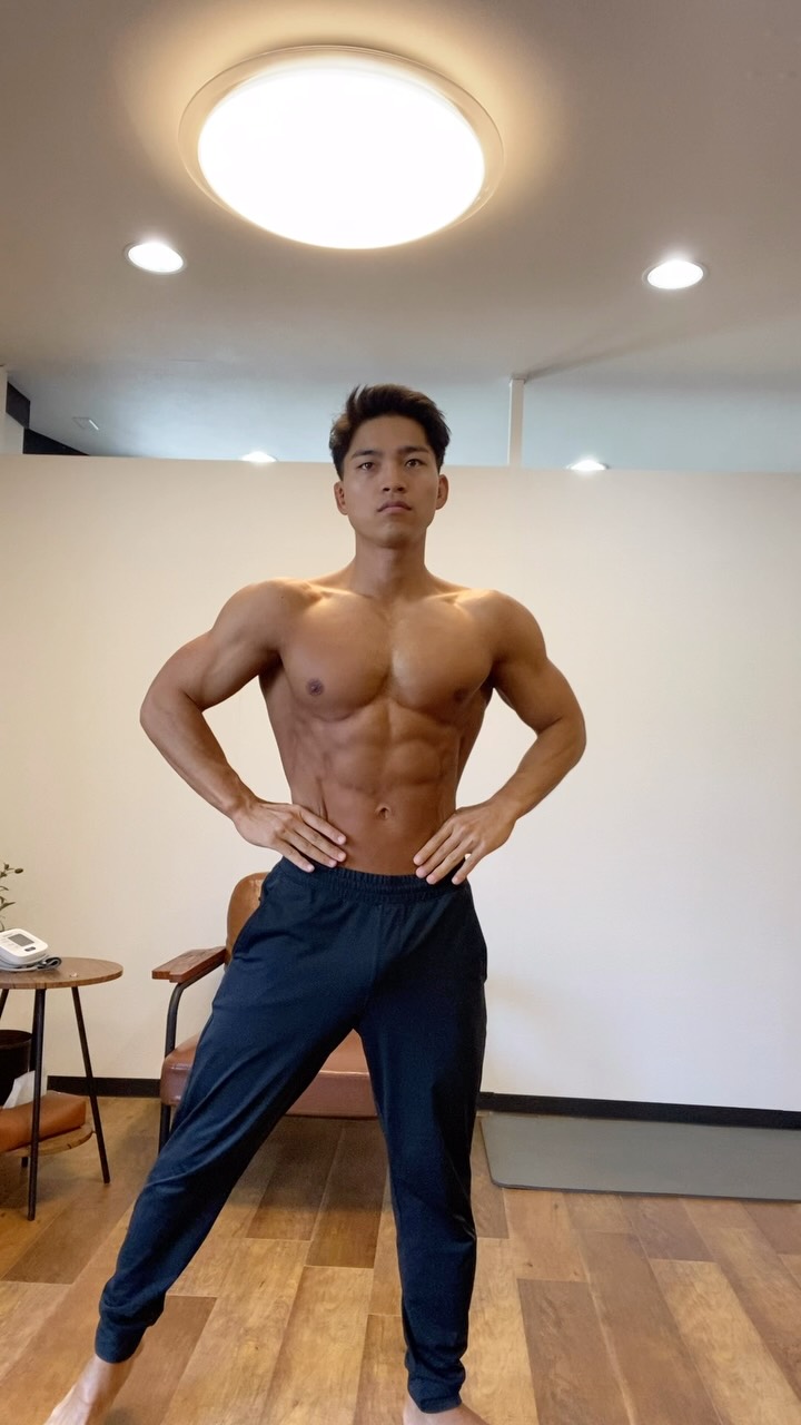 鶴見 辰吾 筋肉