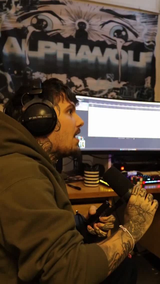 One take vocal playthrough of DESOLATION 😤 | DISTANT