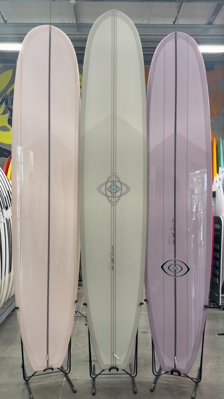 9'6” @bingsurfboards 3 stick Silver Spoon and a 9'4