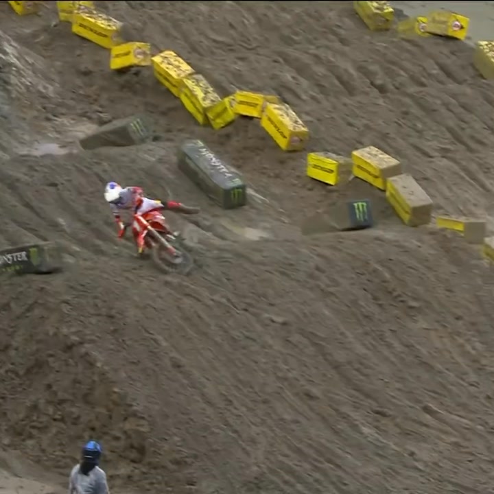 Track is a bit slippery. 🌧️ #SMX #SupercrossLIVE | Supercross