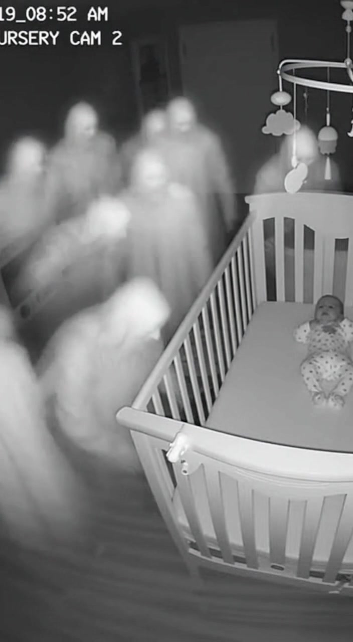 The nursery can no longer contain the number of shapes #TooManyFigures ...