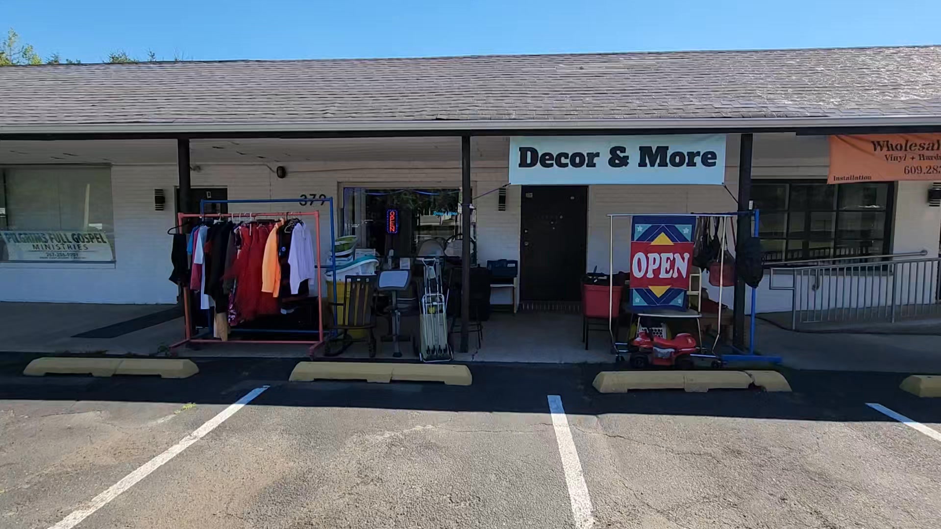 Decor & More Store | Browns Mills NJ