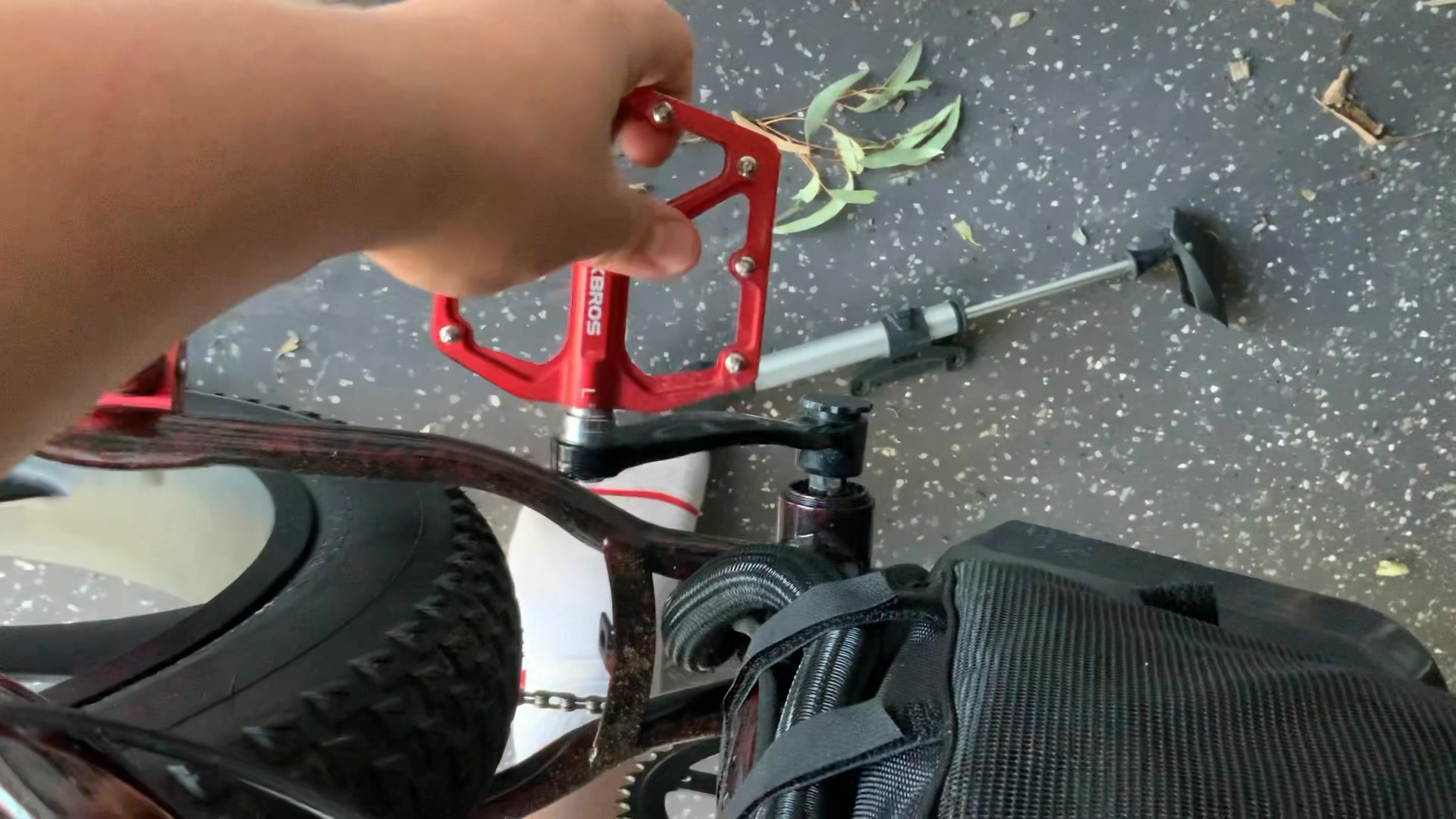 sattelstütze gefedert 30 9 Impact® – Gefederte Sattelstütze für Fahrrad & E-Bike, inkl. Adapter für 27,2 / 30,9 / 31,6 mm, hochwertige Federsattelstütze aus Aluminium Sport & Freizeit Variante:2er Pack(22.99€) Eye Glasses Best Otg SUP_SKU_1:PCB-04RED