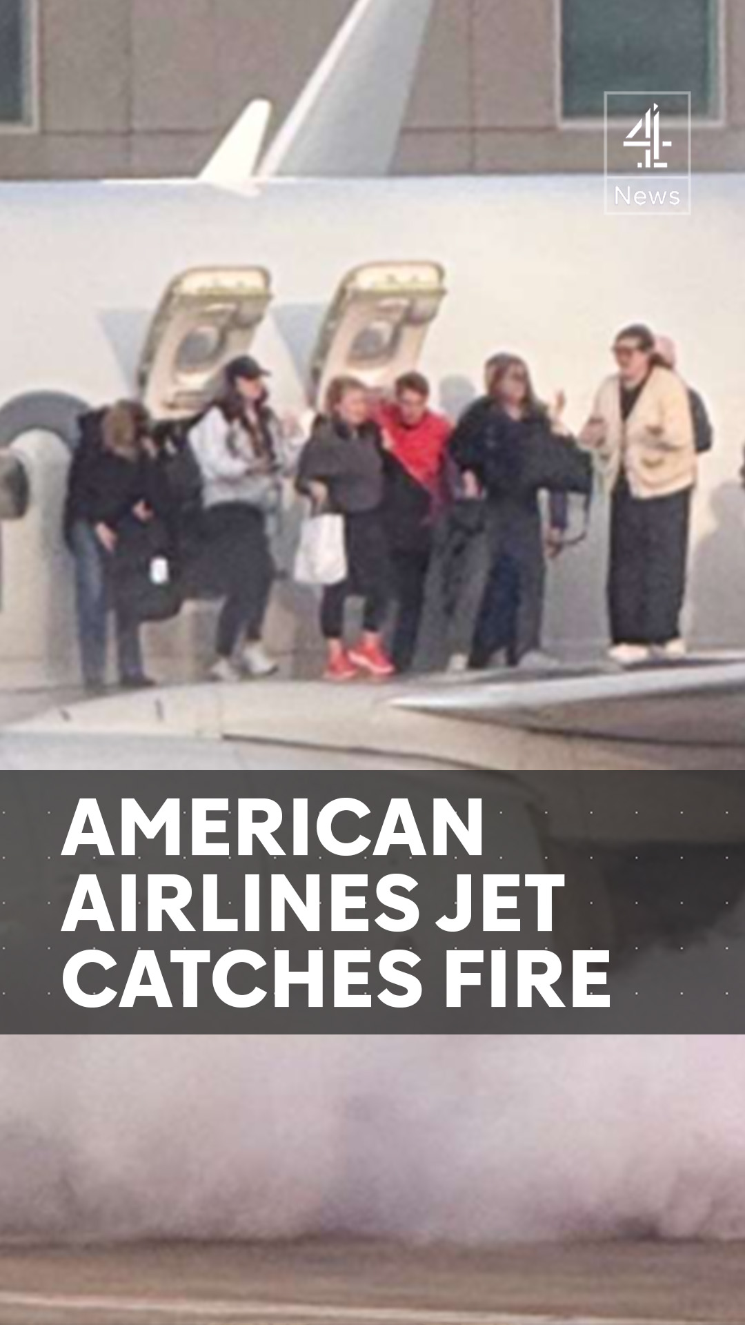 178 passengers and crew managed to escape from an American Airlines jet ...