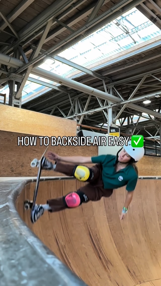 HOW TO BACKSIDE AIR #skateboarding #girlskater #skatetutorial | Alisa ...