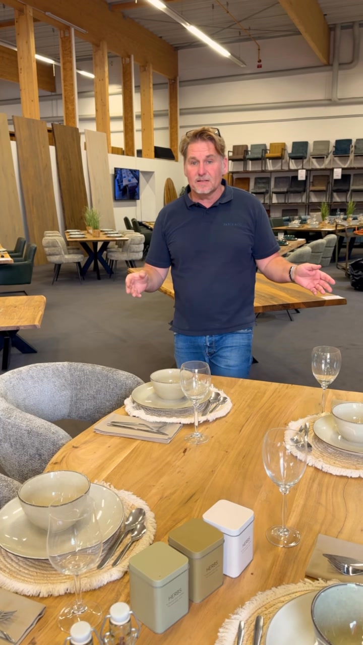TABLE & CO - Lagerverkauf - 