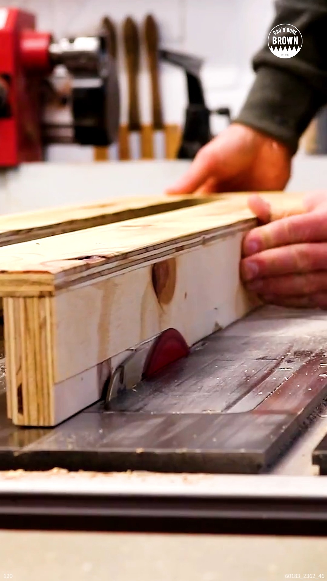 Quick and Easy Router Sled Build #Woodworking #WoodworkingTools # ...