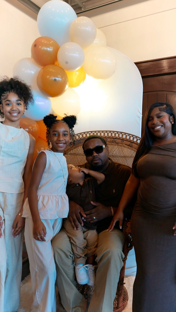 We can’t wait to meet you son 🤎. We want to say thank you to our family & friends for sharing this moment with us. Our support system is strong. & thank you T.B. Tedi for capturing these unforgettable