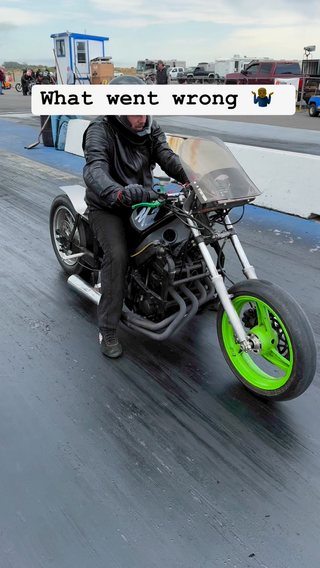 Love this custom Kawasaki ZX-11! 🔥 | CycleDrag
