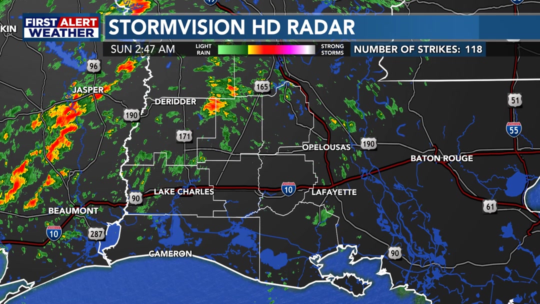 There are showers moving across SWLA now, here's the latest radar view ...