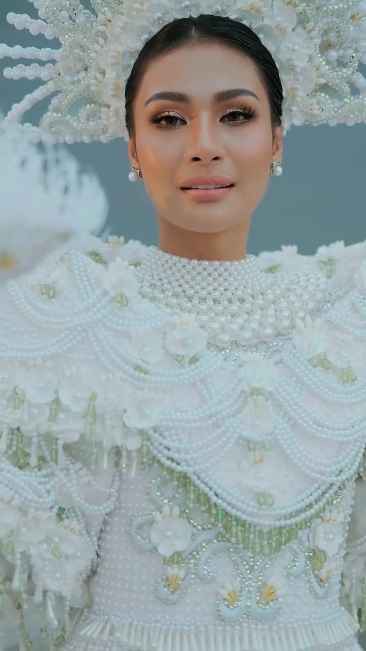 ‘PERLAS DE SAMPAGUITA’ 🇵🇭 LOOK: The Philippines’ bet to the Miss ...