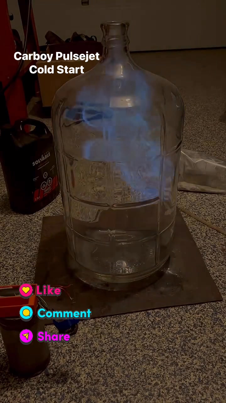 I set up my big carboy pulsejet for a couple jaw dropping runs. These ...