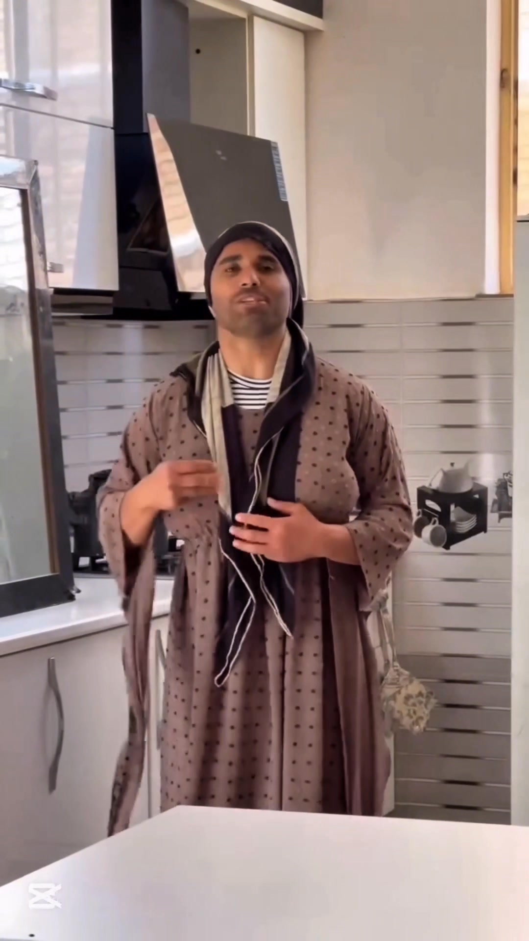 این هم یک ویدیو دیگر از جاوید مجیدی بسیار خنده‌دار .. . . . ‌ . #تریند ...