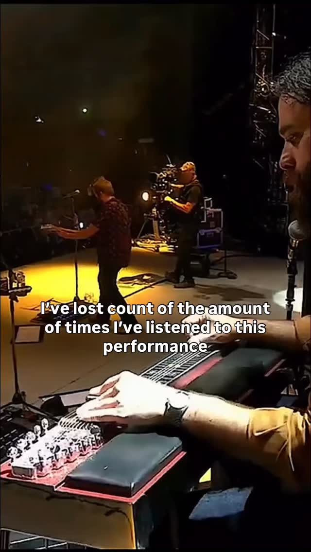 Luke’s ASL interpreter is his doppelgänger #lukecombs | Luke Combs ...