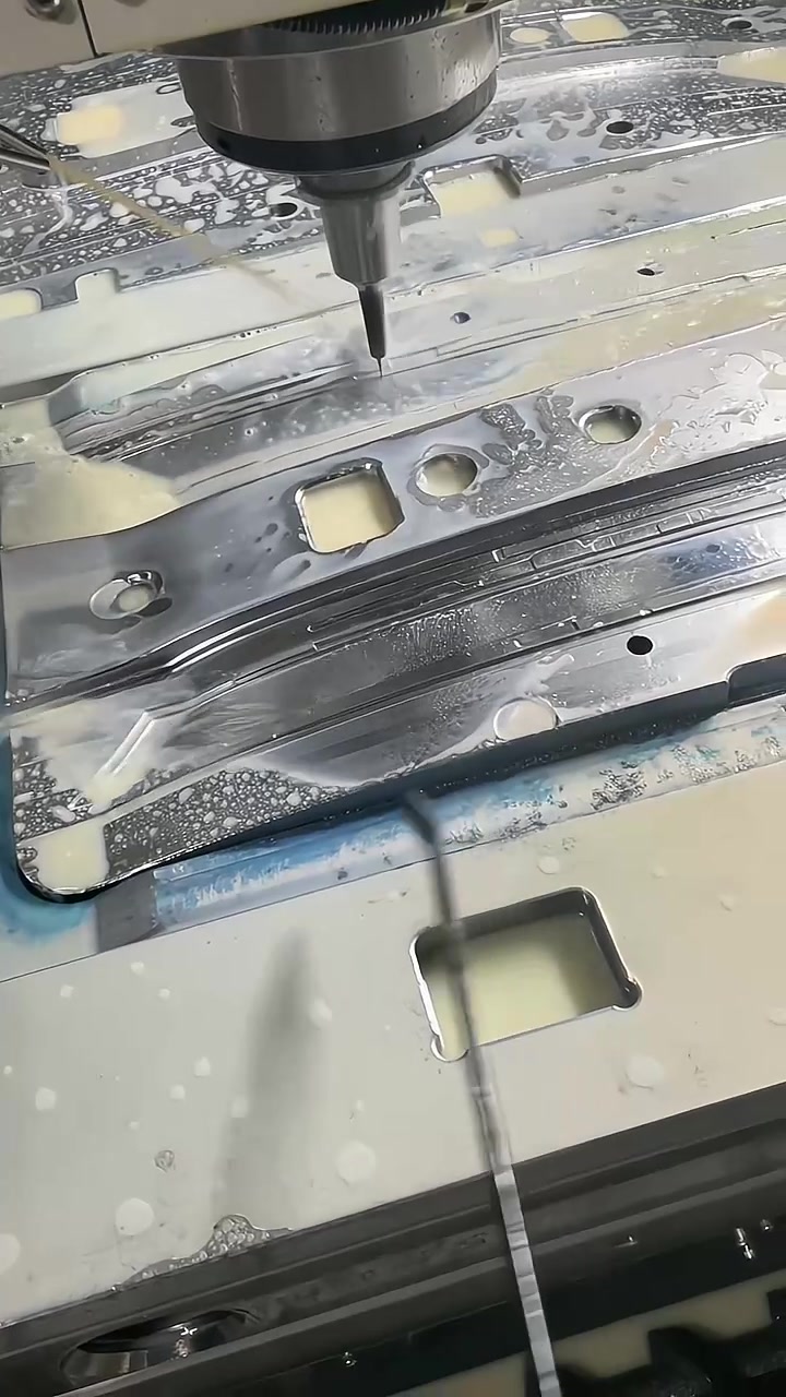 モーターmitsubishi 3.7kw 💥 Look here！！ 💥 What a beautiful workpiece！！！ 𝐇𝐢𝐠𝐡