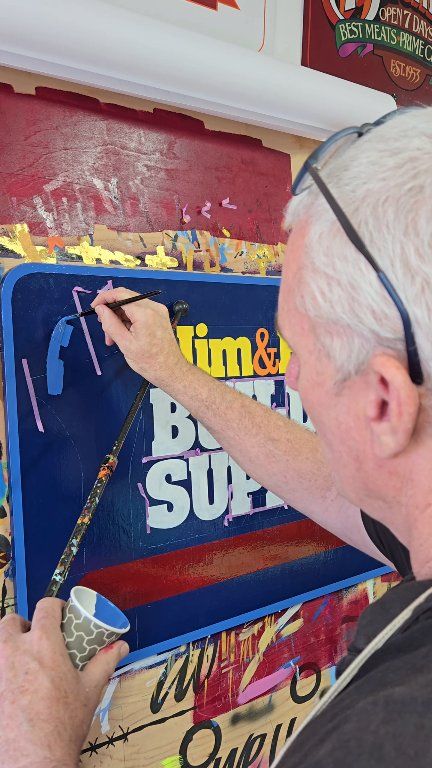 Signs don't have to be all letters. Mike Stevens encouraged the use of ...